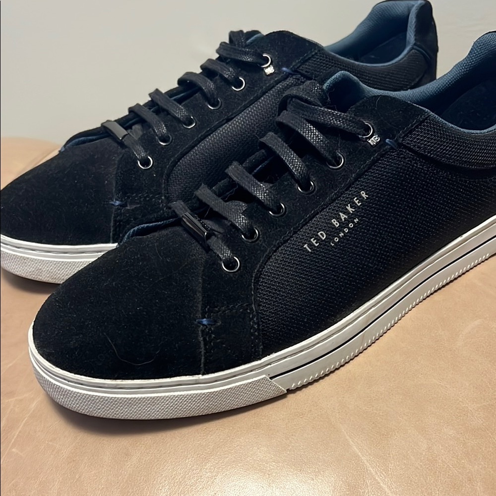 Ted Baker Black and White Athletic Shoes with Suede Finish